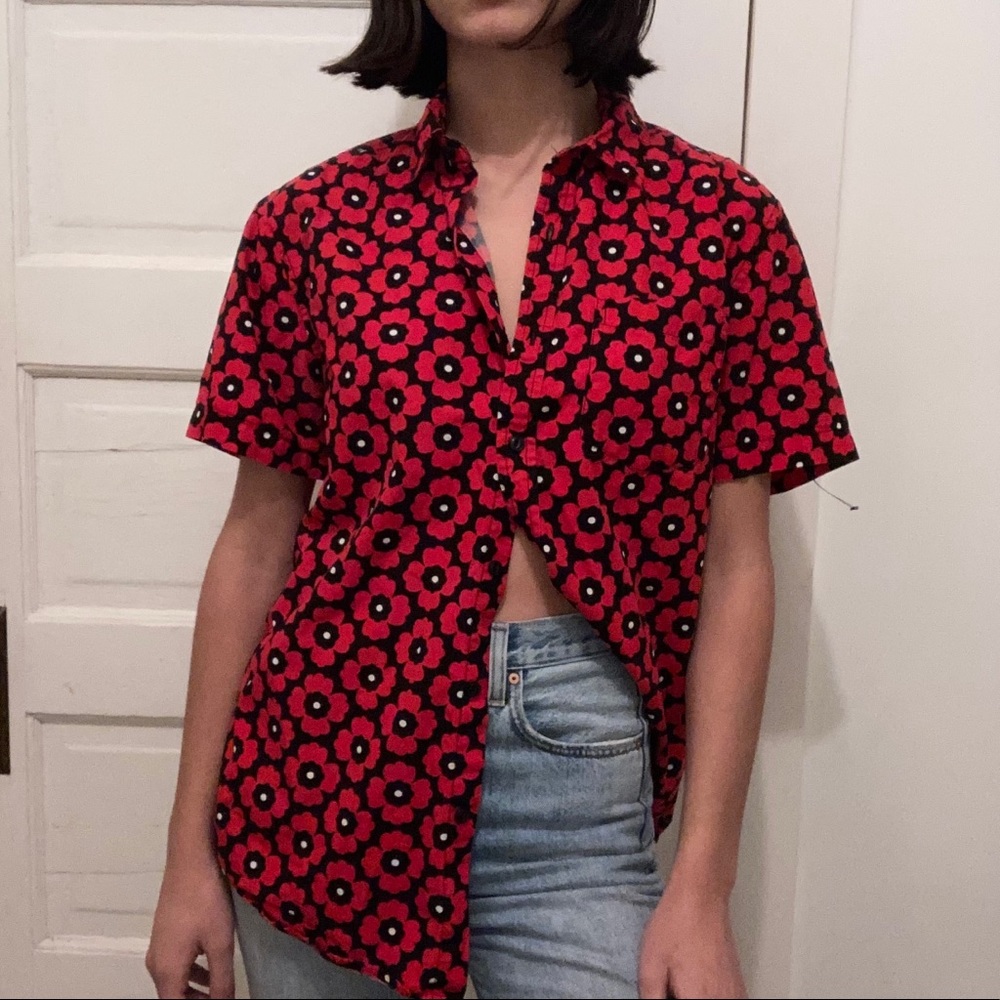 Vintage Funky Button Up